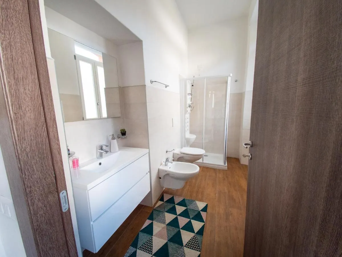 Villa Silvia-By Home Sitter Como Apartment